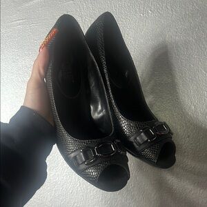 Elegant Black Peep-Toe Heels with Buckle Detail